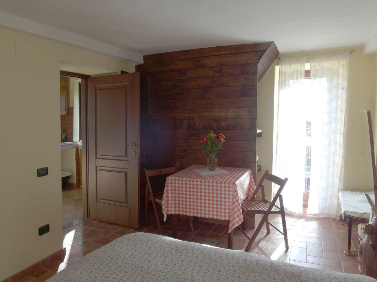 Italyfarmstay Pescosolido Extérieur photo